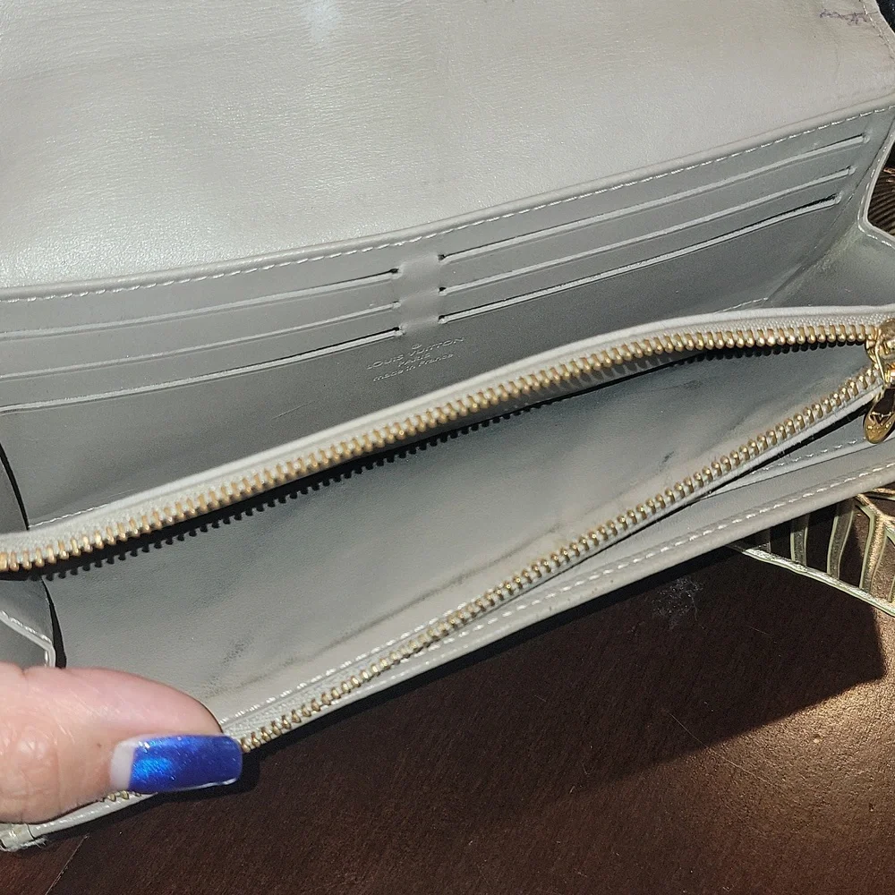 Authentic Louis Vuitton Suhali wallet